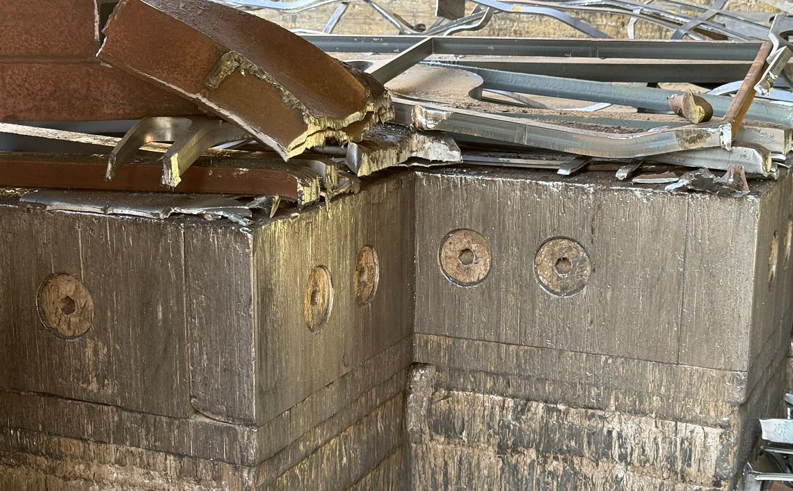 交換用ブレードと金型：正確な見積もりのために送るべき情報